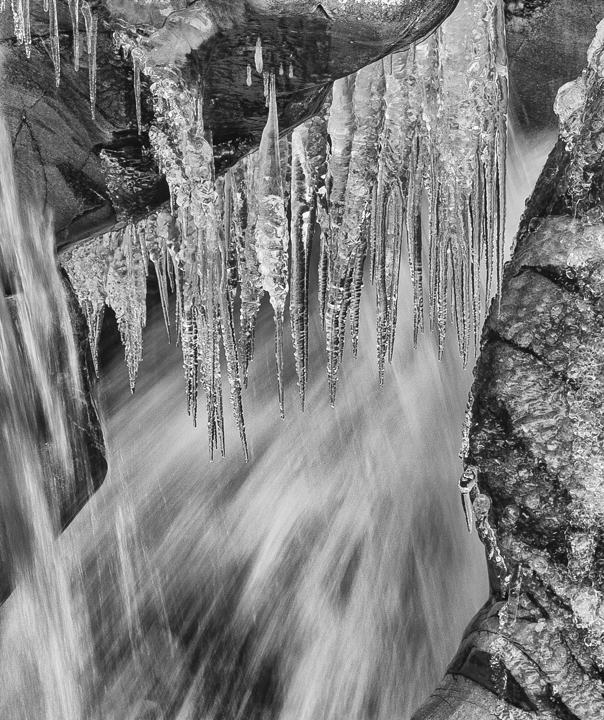 ICICLES AT HORSE ROCKS